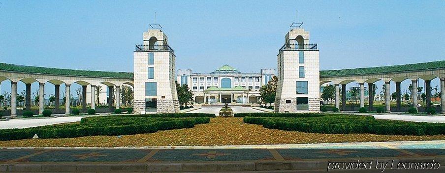 Country Garden Phoenix Hotel Jingmen Eksteriør bilde