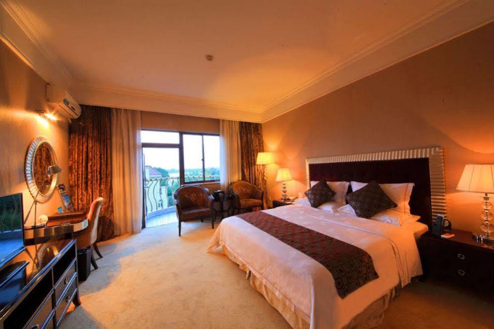 Country Garden Phoenix Hotel Jingmen Eksteriør bilde